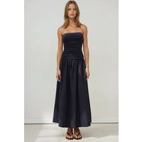 Trägerloses Maxikleid mit Raffungen