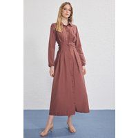 Maxikleid mit Schnürung und Knopfleiste