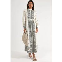 Geometrisches Paneel-Maxikleid mit Gürtel
