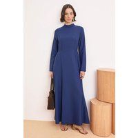 Langärmliges Maxikleid mit Stehkragen