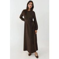 Elegantes Maxikleid mit langen Ärmeln