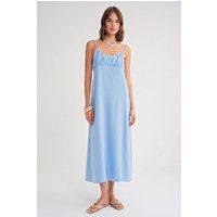 Midikleid mit gerafftem Brustteil