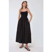 Maxikleid mit gesmoktem Oberteil