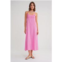 Maxikleid mit Spaghettiträgern und Raffung
