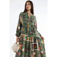 Gemustertes gestuftes Maxikleid mit V-Ausschnitt