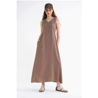 Minimalistisches ärmelloses Maxikleid