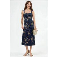 Elegantes Midi-Kleid mit Herzausschnitt