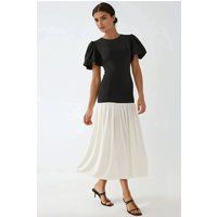 Kontrast-Midikleid mit Puffärmeln