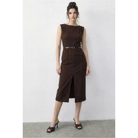 Elegantes Midikleid mit Bootsausschnitt