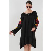 Besticktes Boho-Midi mit Quasten