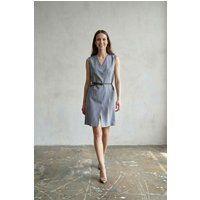 Ärmelloses Midi-Shiftkleid mit Gürtel
