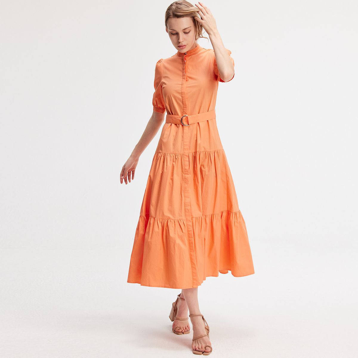 Gestuftes Midi-Hemdkleid aus Baumwolle