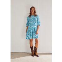 Lockeres Kleid mit Blumenmuster und Stehkragen