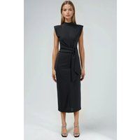 Midikleid mit strukturierten Schultern