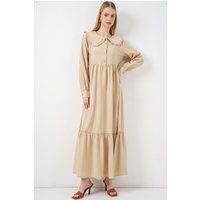 Stufen-Maxikleid mit Rüschenkragen