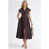 Midikleid mit Gürtel und Hemdkragen