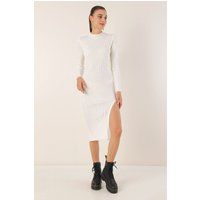 Geripptes Midikleid mit Beinschlitz