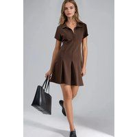 Mini-Kleid mit Polokragen und Falten