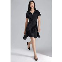 Crepe-Minikleid mit Polo-Kragen