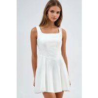 Mini-Kleid mit Karree-Ausschnitt