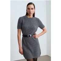 Kurzärmeliges Rippstrick-Minikleid