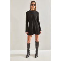 Strukturiertes Mini-Strickkleid mit Rippenmuster