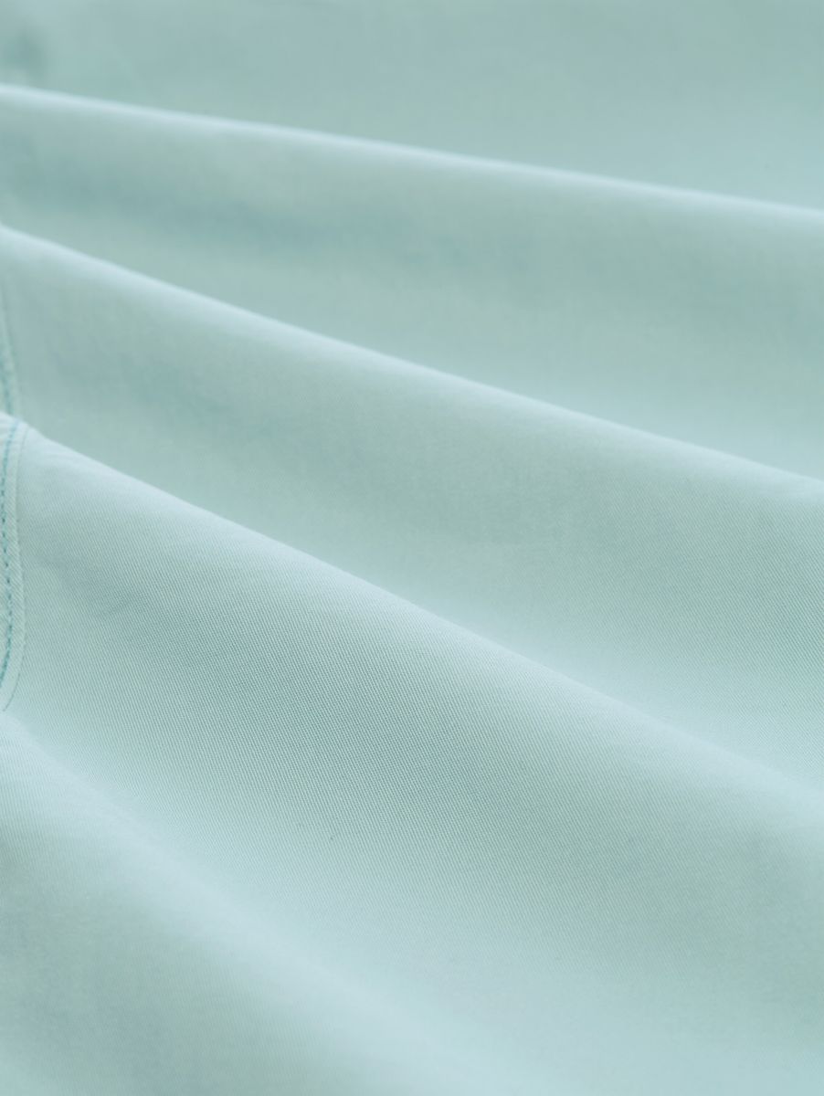 Slim-Fit Chinos mit Flechtgürtel
