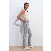 Schmal geschnittene High-Waist-Jeans