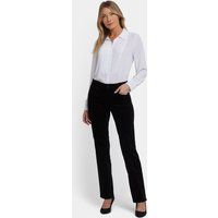 Marilyn Samthose mit geradem Bein