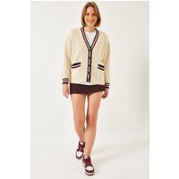 Rippstrick-Cardigan im Varsity-Stil
