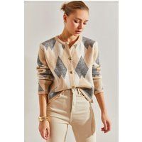 Kurzer Cardigan mit geometrischem Rautenmuster