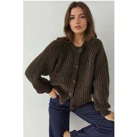 Strukturierte Grobstrickjacke mit Knöpfen