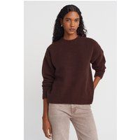 Gerippter Wollmisch-Pullover mit Rundhalsausschnitt