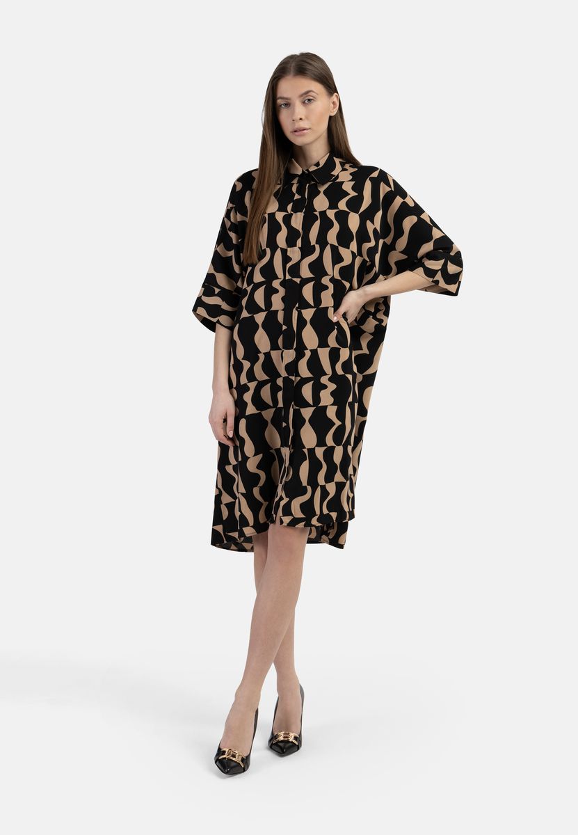 Oversized Hemdkleid mit geometrischem Print