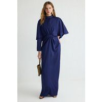 Elegantes hochgeschlossenes Kleid mit Taillendrapierung