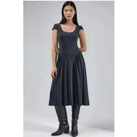 Jersey-Midikleid mit Hüftfalten