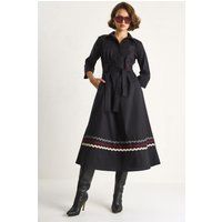 Besticktes Midi-Hemdblusenkleid mit Gürtel