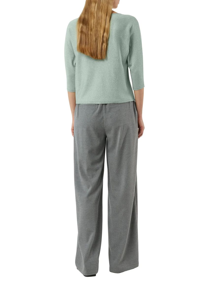 Schimmernder Strickpullover mit U-Boot-Ausschnitt