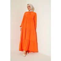 Gestuftes Maxikleid mit Bindedetail