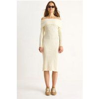 Schulterfreies Rippstrick-Midikleid