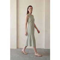 Minimalistisches ärmelloses Leinenmix-Midikleid