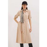 Elegantes Midi-Hemdkleid mit Gürtel