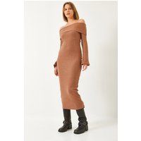 Schulterfreies Rippstrick-Midikleid