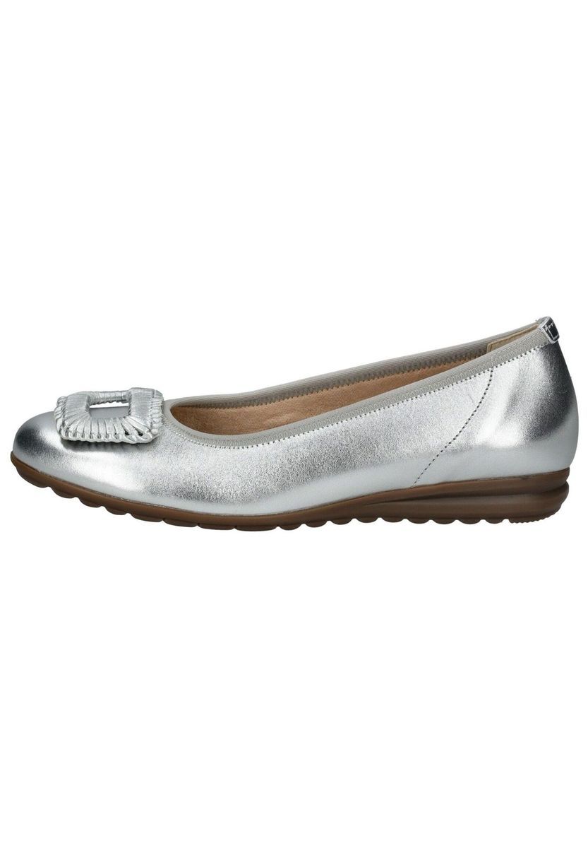 Elegante Lederballerinas mit dekorativer Schnalle