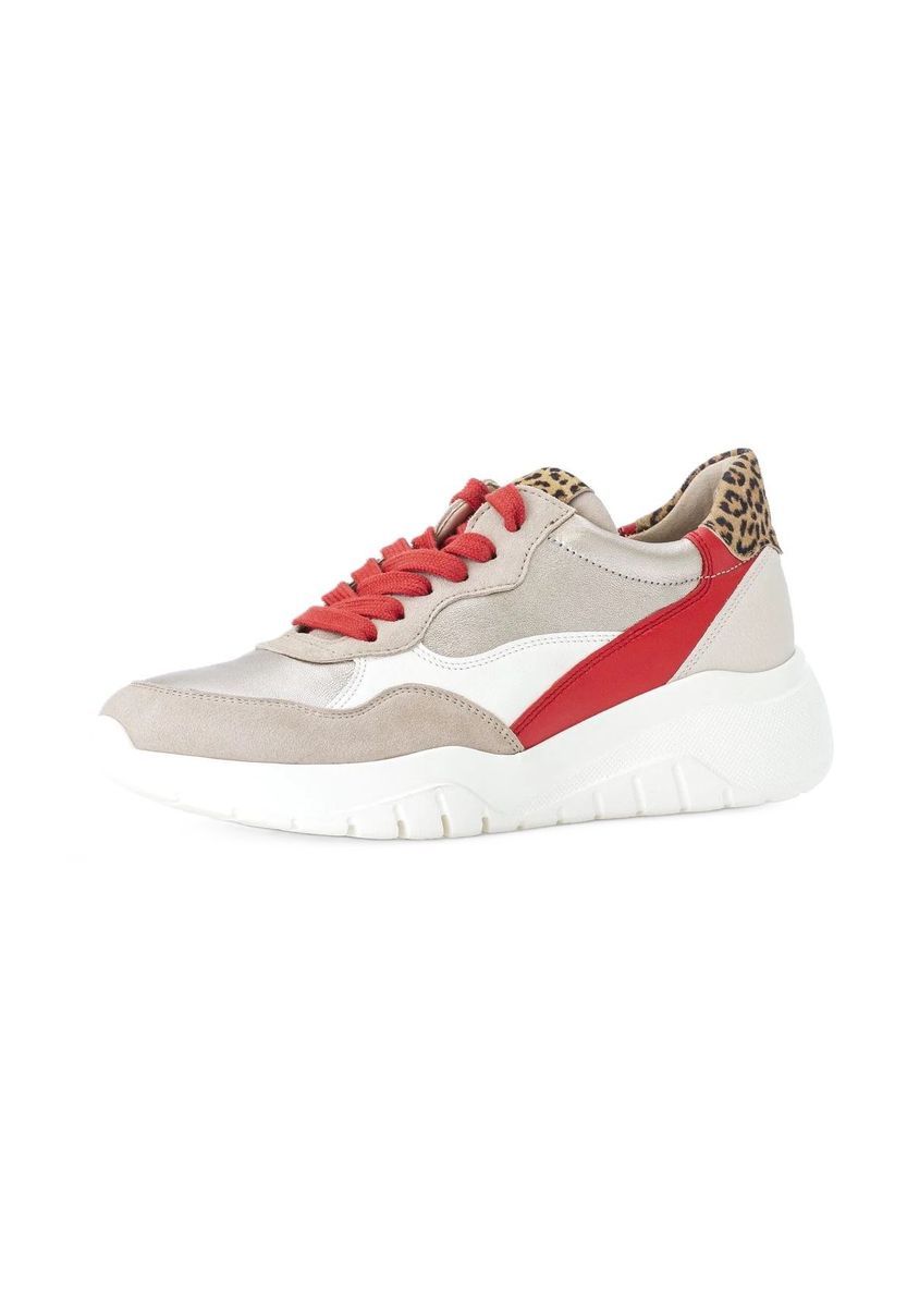 Multi-Material-Sneaker mit Leoparden-Akzenten