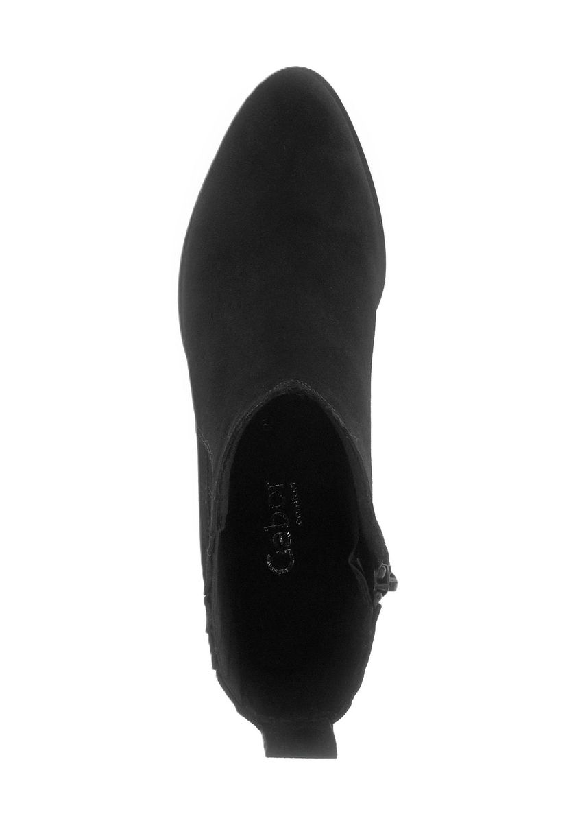 Klassische Wildleder-Stiefeletten mit Blockabsatz