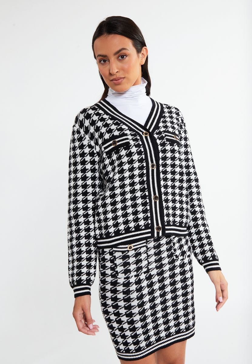 Strickjacke mit Hahnentrittmuster