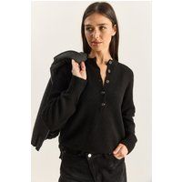 Lockerer Strickpullover mit Knopfleiste