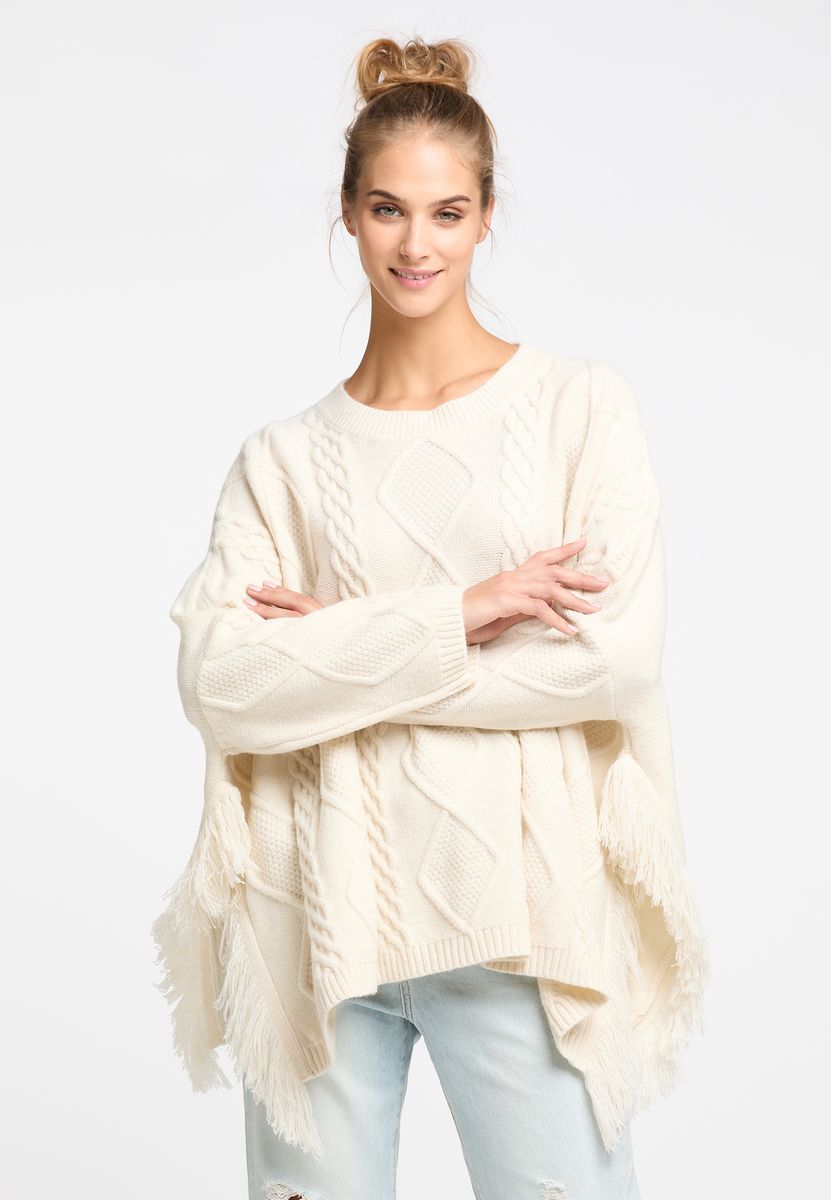 Oversized Zopfstrickpullover mit Fransen
