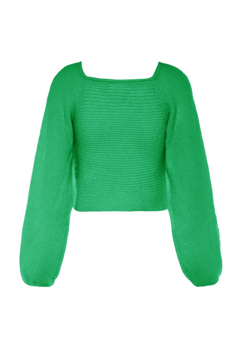 Kurzer Strickpullover mit Herzausschnitt